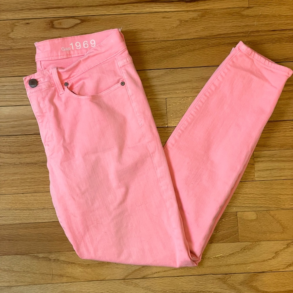 Gap 1969 Legging Jean